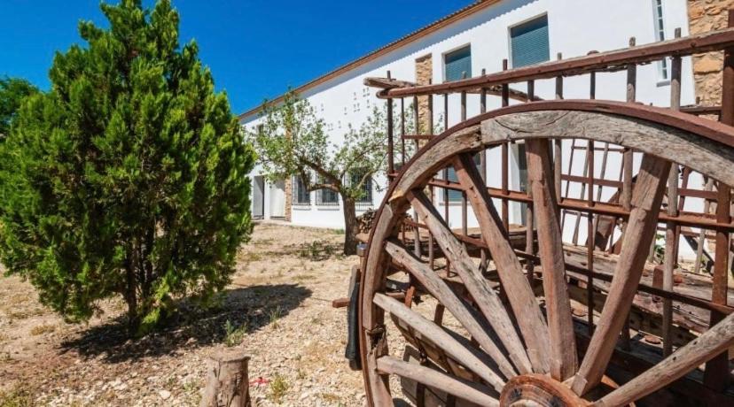 Alojamiento Rural La Granja De Las Monjas Jaén Екстериор снимка